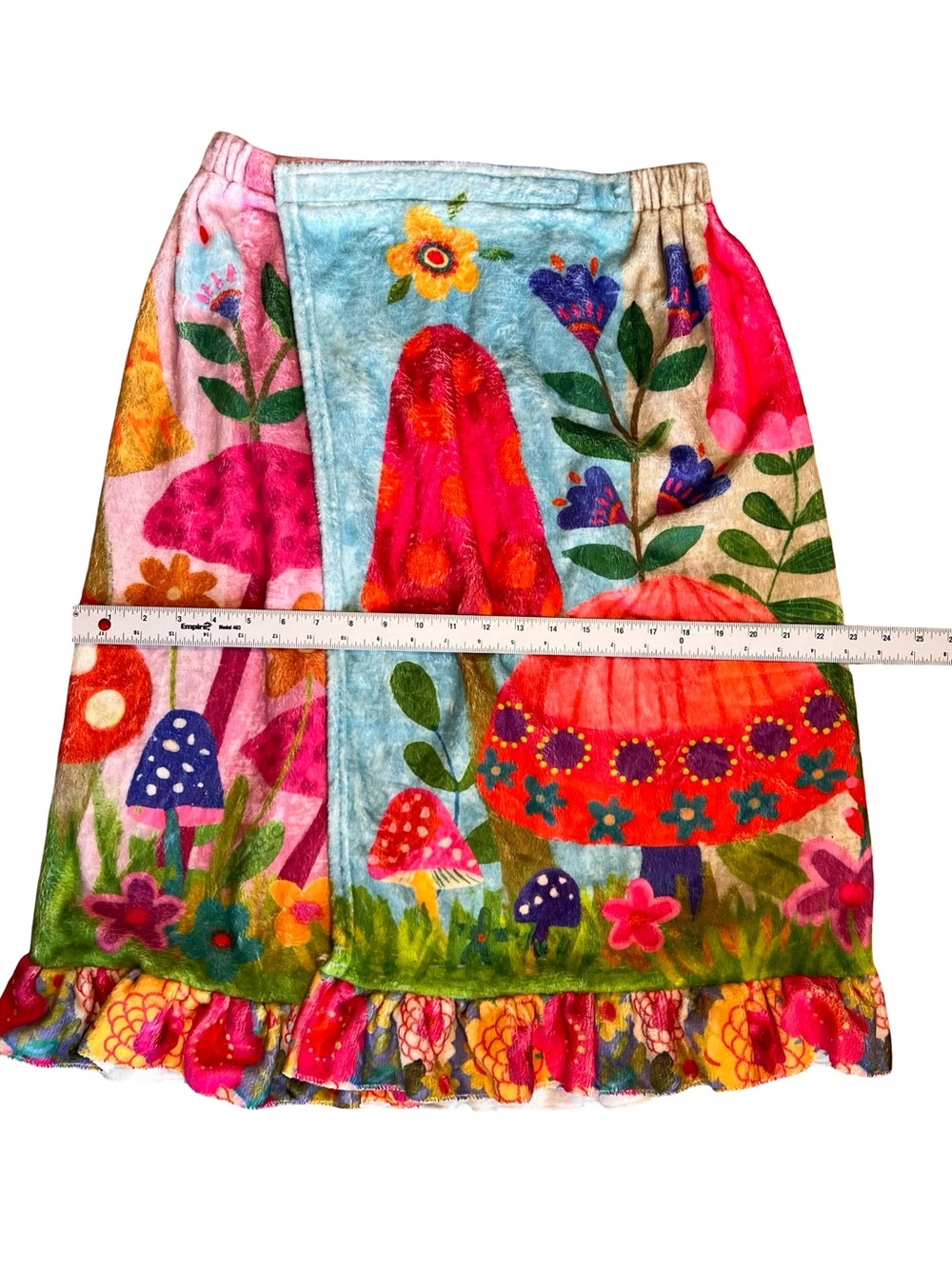 Natural Life Women’s Sz L/XL NWT Plush Towel Wrap Mushroom Print Ruffle - Picture 4 of 15